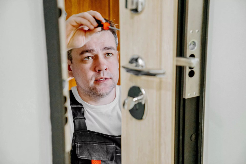 Регулировка дверей